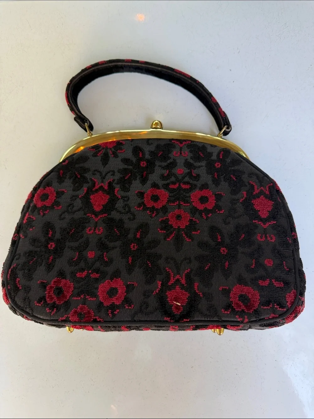 Meyers Made in the USA Vintage Black and Red Floral Frame Wristlet with Gold Ac